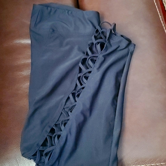 Leggings - Picture 1 of 3